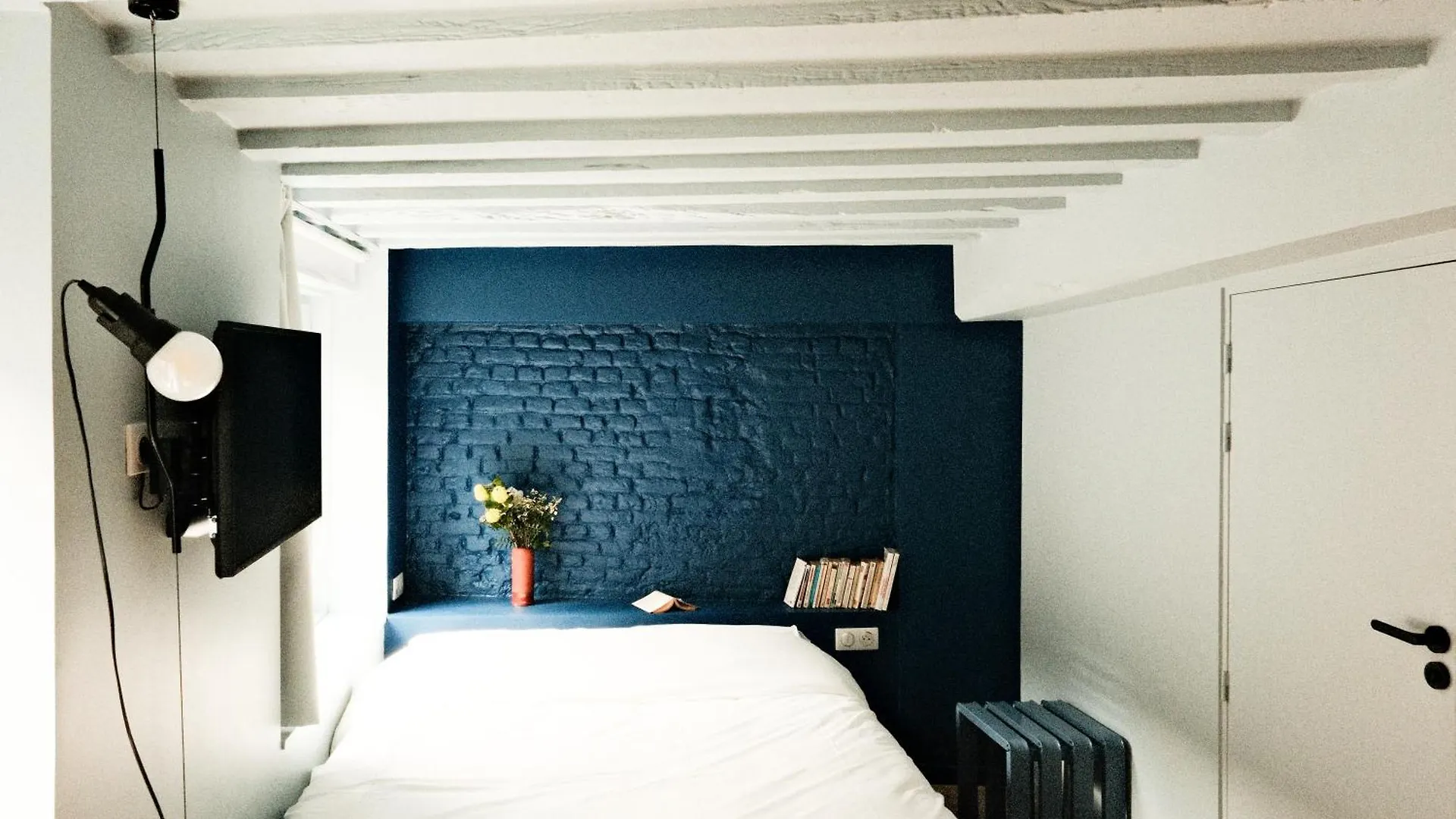 Chez Georges - Auberge Contemporaine Lille Bed & Breakfast